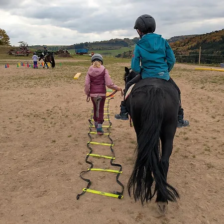Schwarzwaelder Blattert